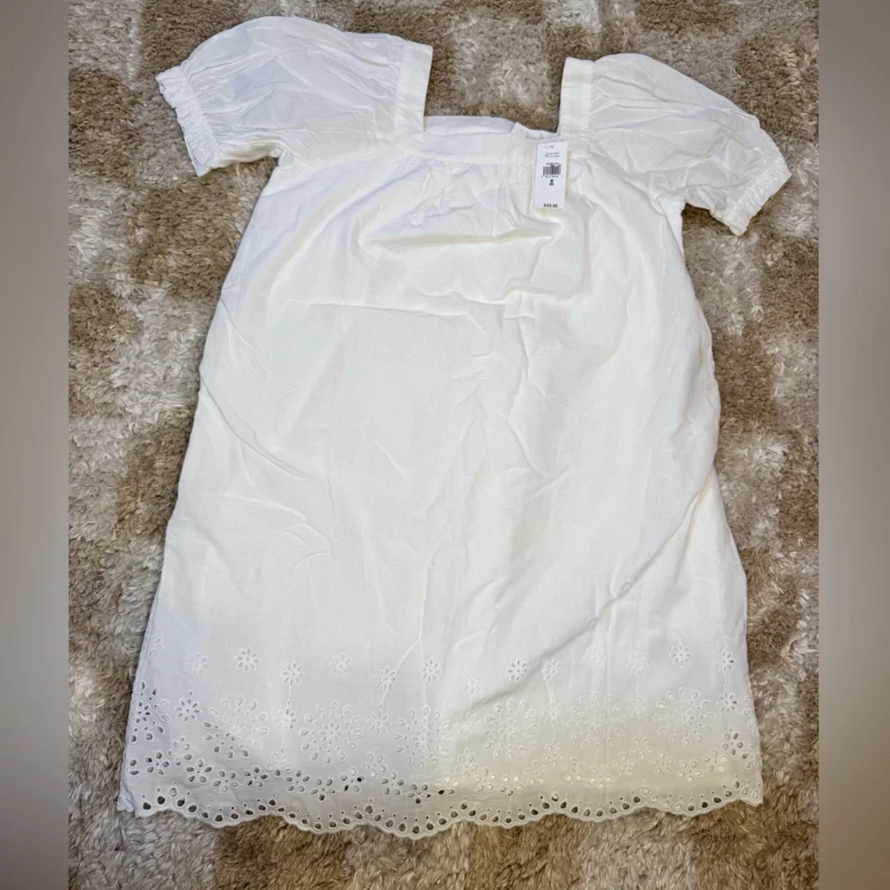 BRAND NEW girls white GAP dress (M)